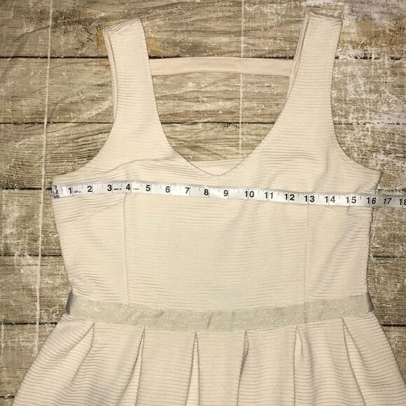 American Eagle AE Textured Sleeveless Dress - Picture 6 of 9